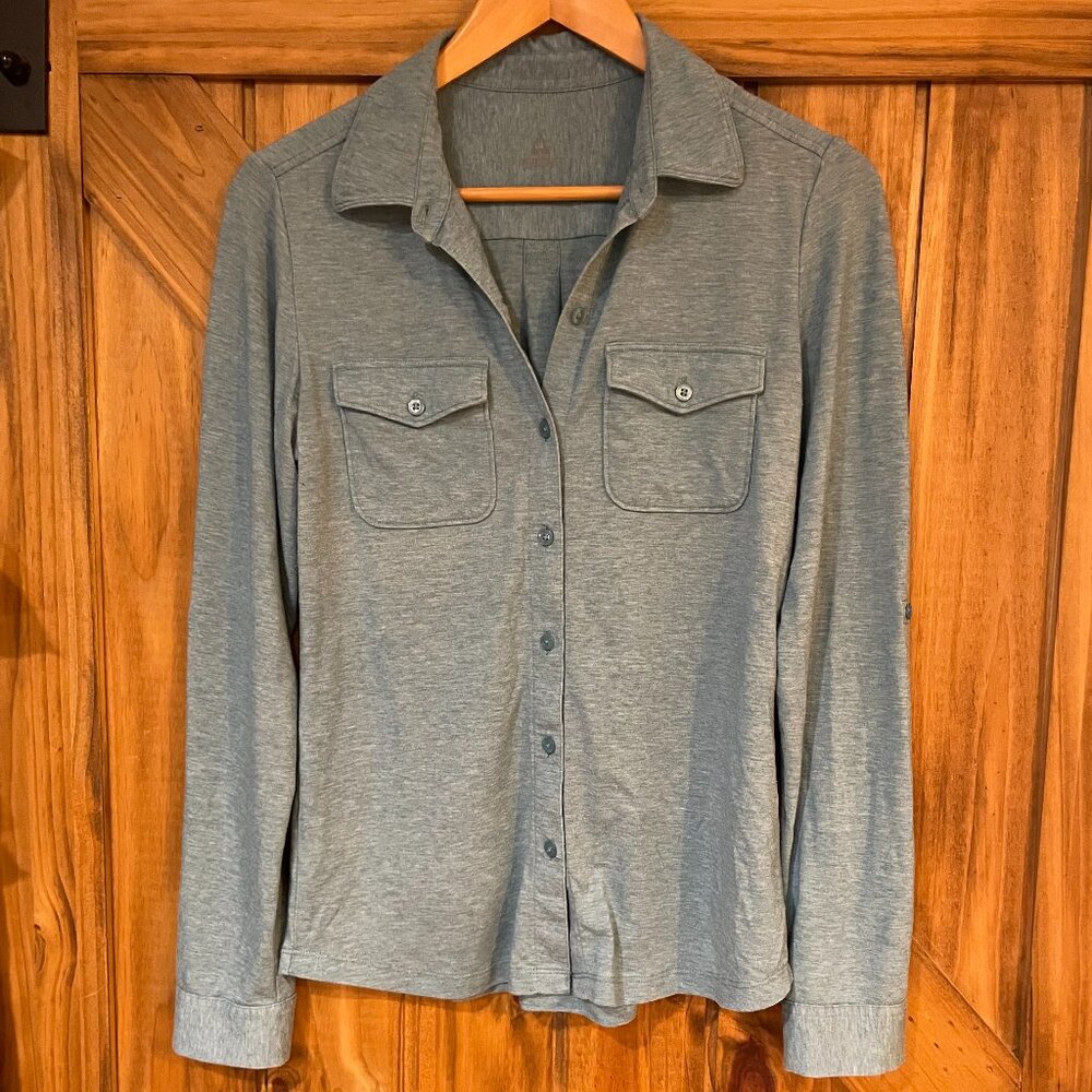 Ascend women's button down shirt-size S